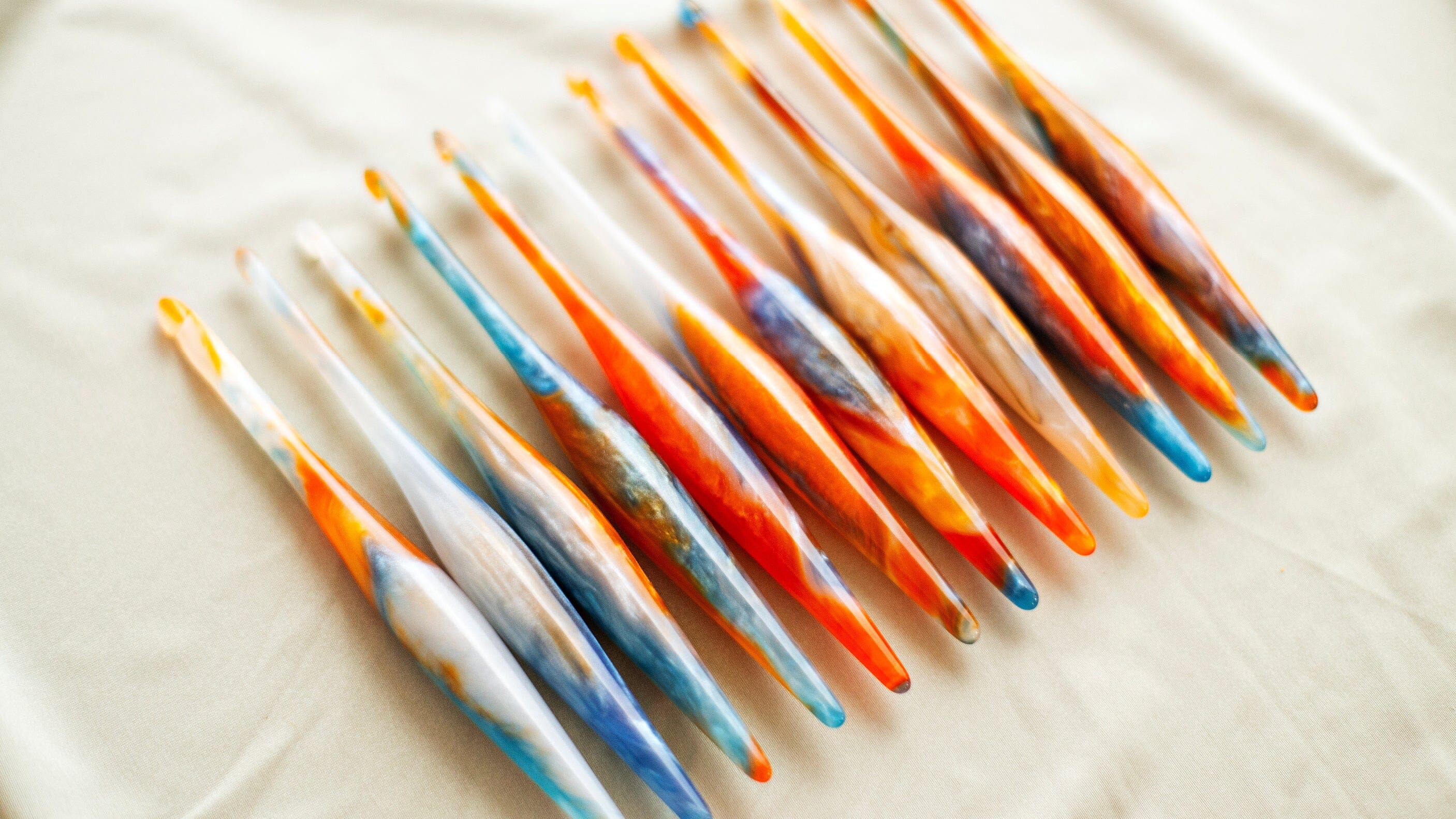 Limited Edition Ember Streamline Resin Crochet Hooks LE Streamline Resin FurlsCrochet