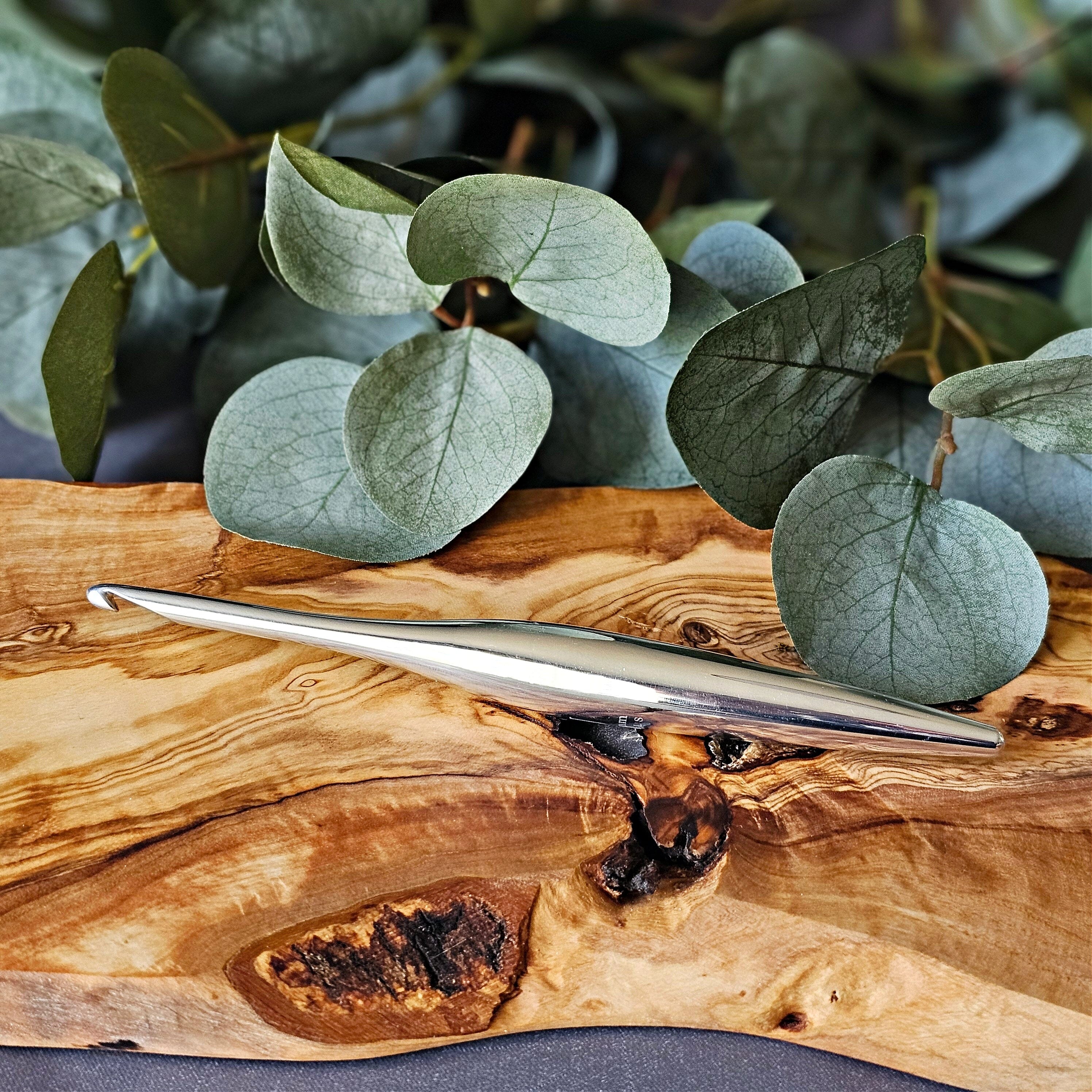 Silver Streamline Metal Crochet Hooks Metal Streamline FurlsCrochet