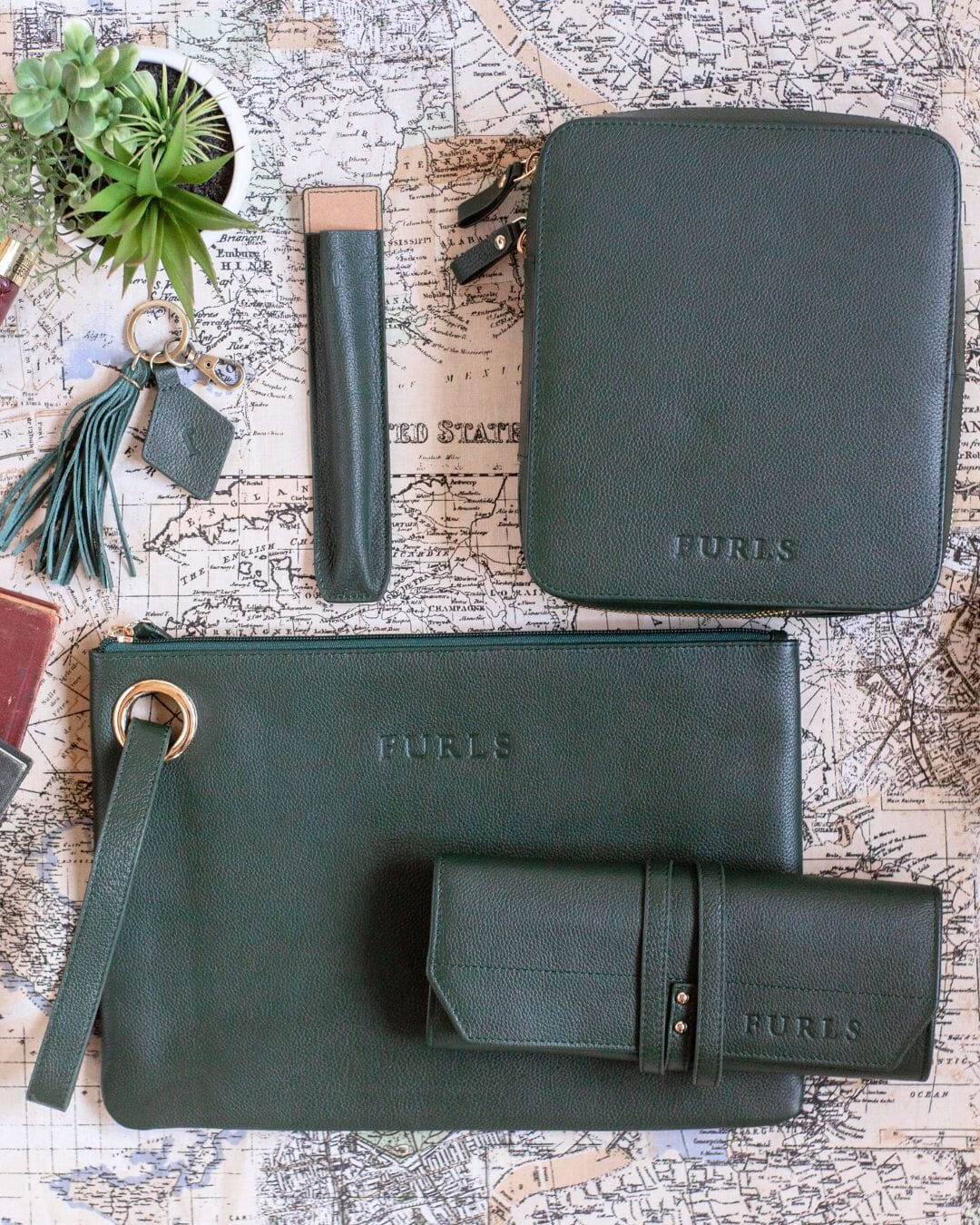 files/leather_bundle_evergreen_1080x1350_1.jpg